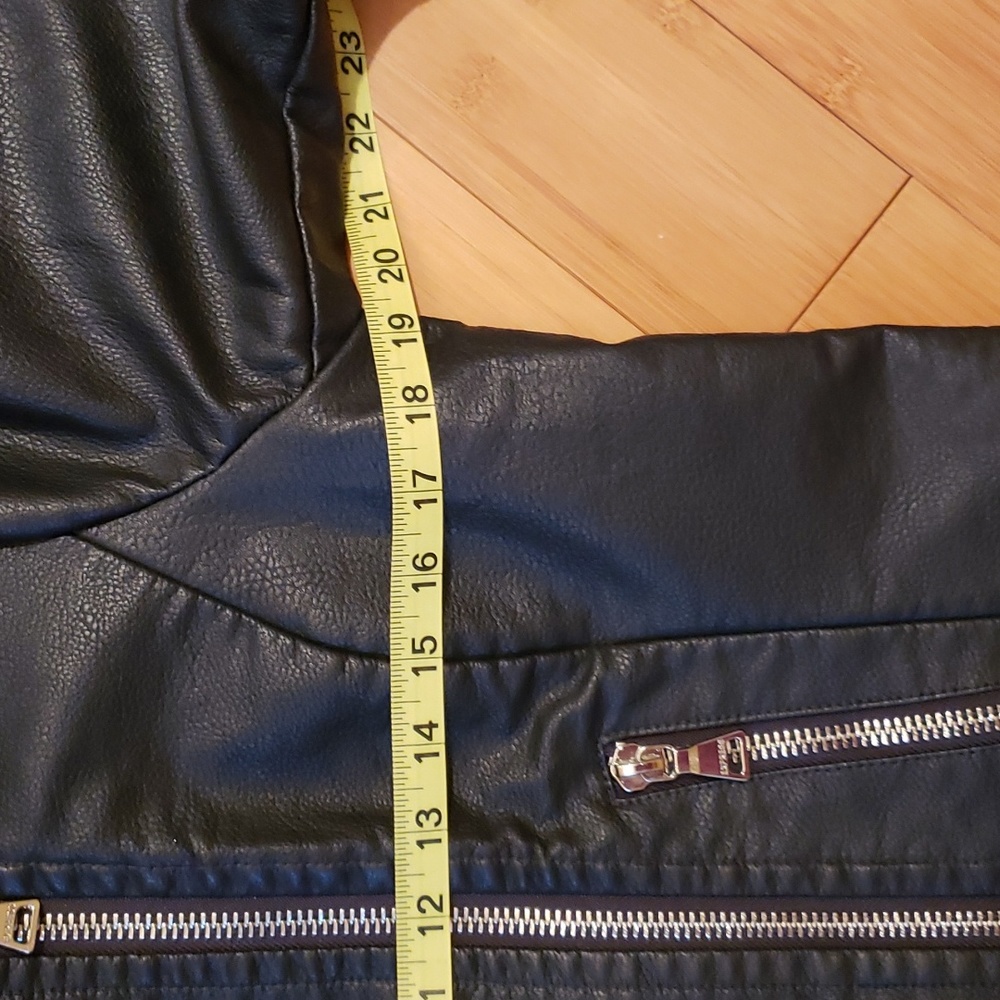 Motorcycle jacket - Picture 8 of 14